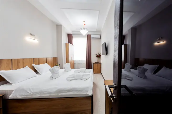 Standard Double Room — Centrum Hotel Tashkent, 2