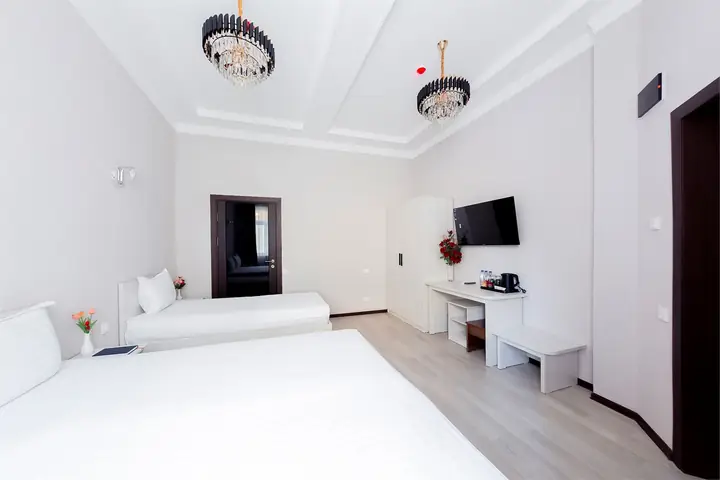 Семейный номер — Centrum Hotel Tashkent, 4