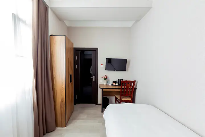 Стандартный одноместный номер — Centrum Hotel Tashkent, 4