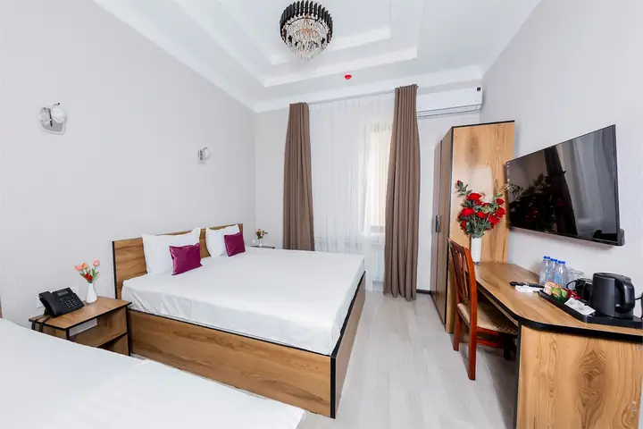 Standart uch kishilik xona — Centrum Hotel Tashkent, 3